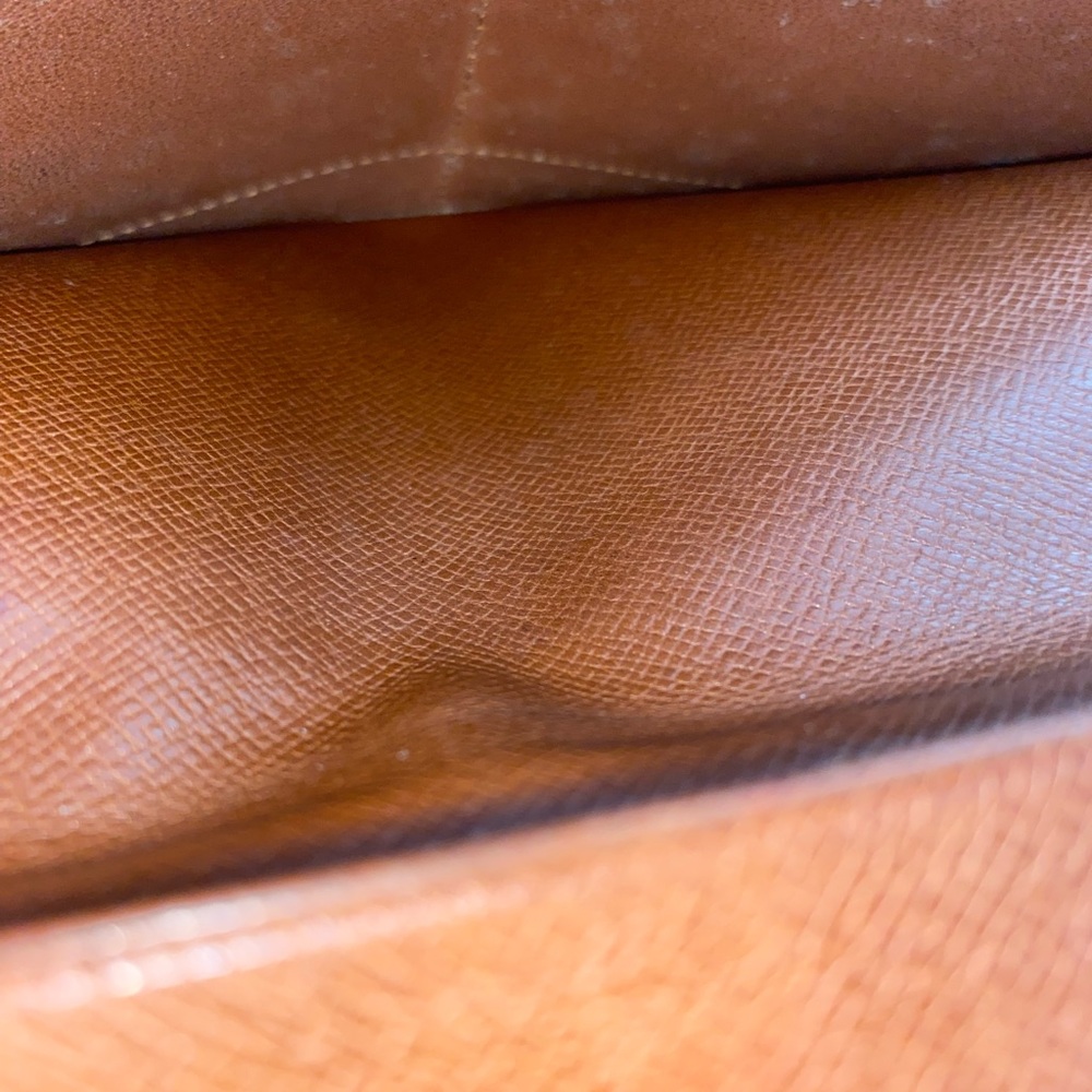 Auth Louis Vuitton Brown Monogram cardholder - image 8